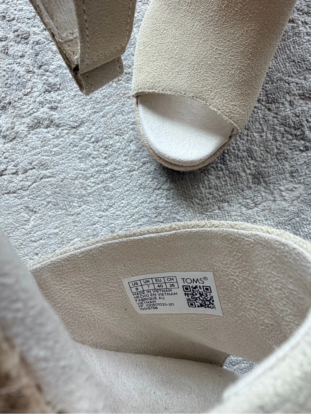 Toms brand new
